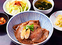 リブロースのすき焼き丼